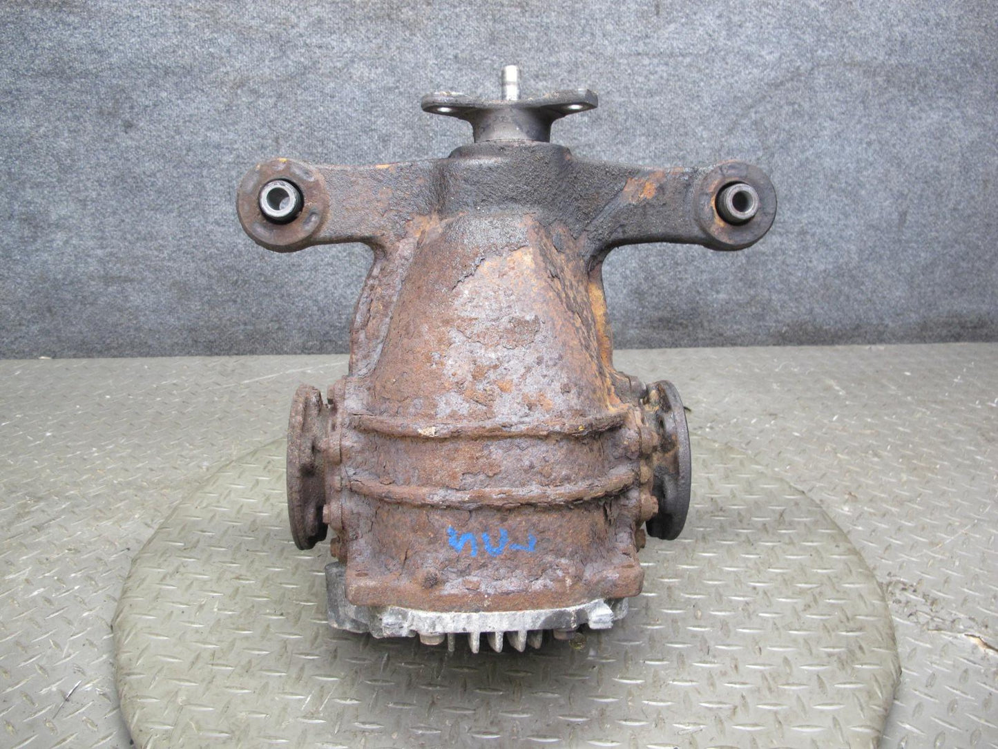 98-00 Lexus UZZ30L SC400 Rear Axle Differential Carrier 3.266 Ratio OEM