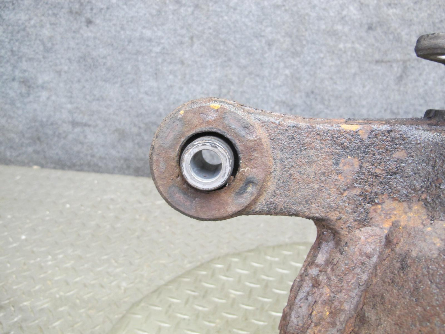 98-00 Lexus UZZ30L SC400 Rear Axle Differential Carrier 3.266 Ratio OEM