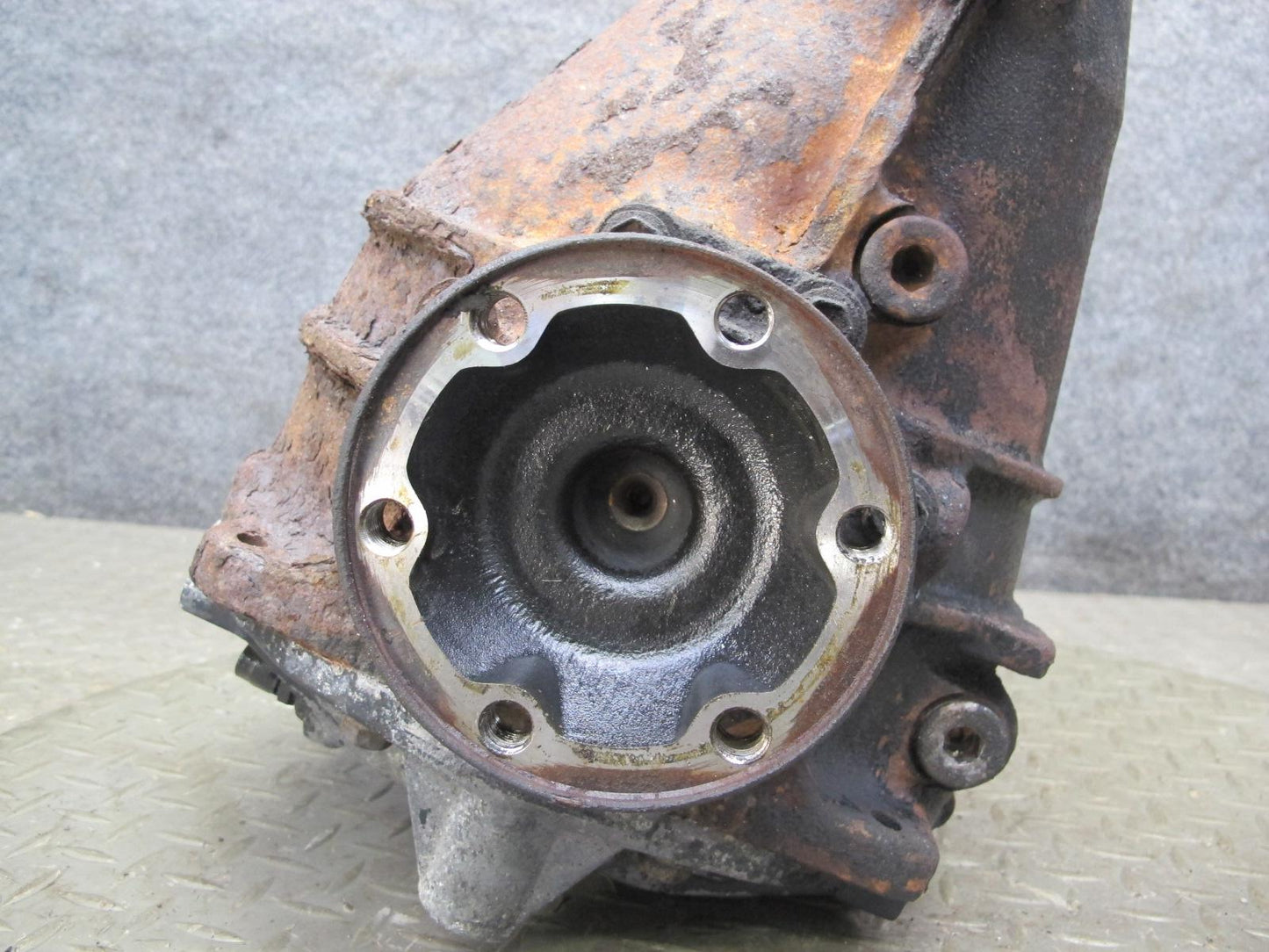 98-00 Lexus UZZ30L SC400 Rear Axle Differential Carrier 3.266 Ratio OEM