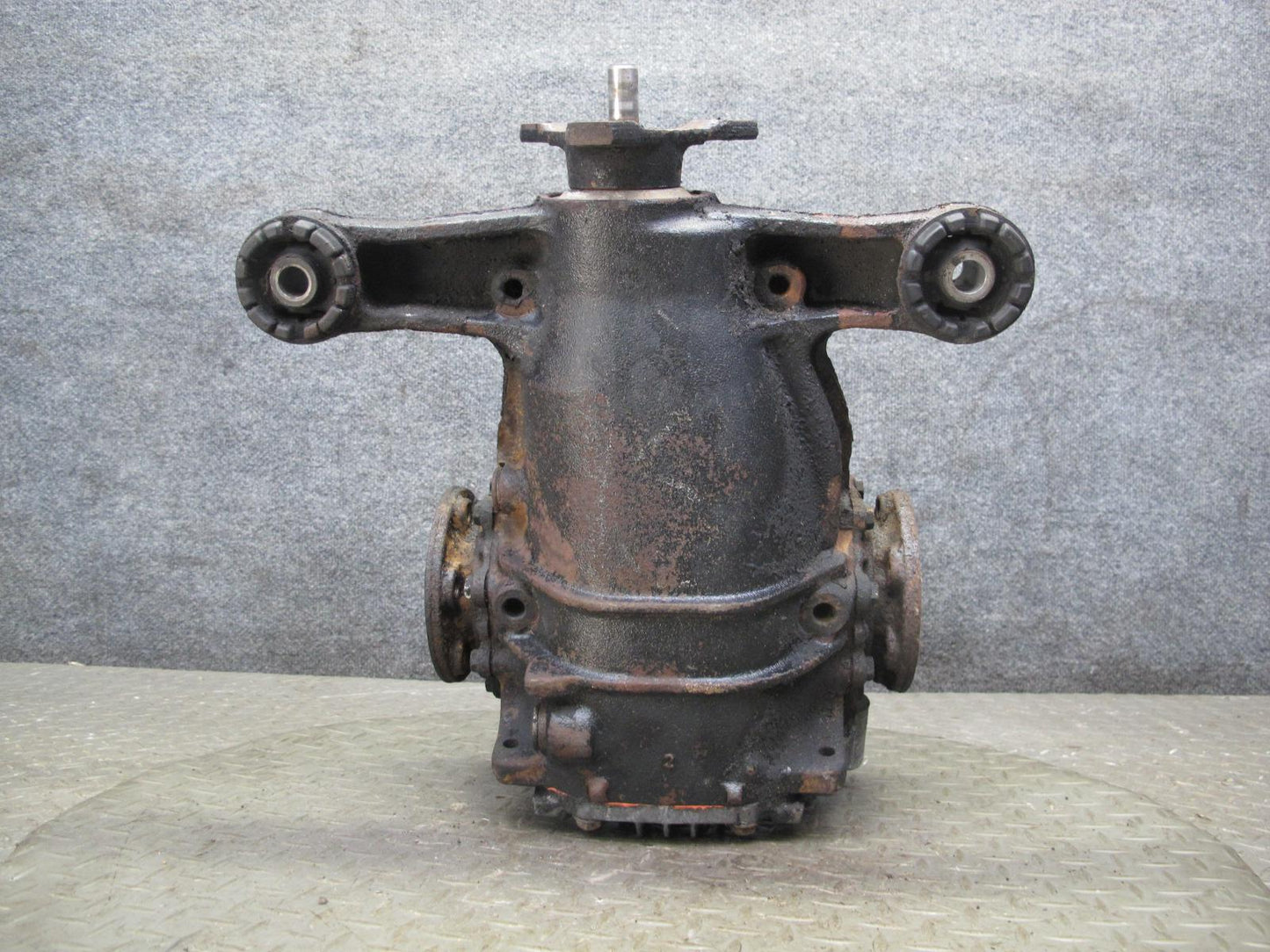 98-00 Lexus UZZ30L SC400 Rear Axle Differential Carrier 3.266 Ratio OEM