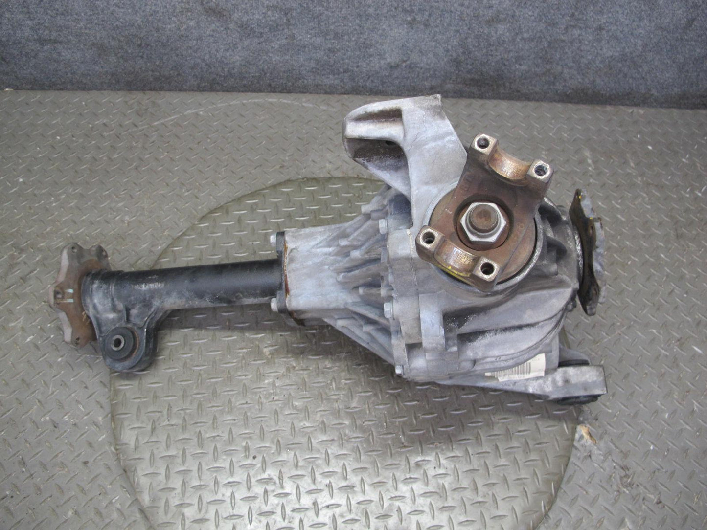 2008-2009 Hummer H2 4WD 4x4 Front Differential Carrier 3.73 Ratio