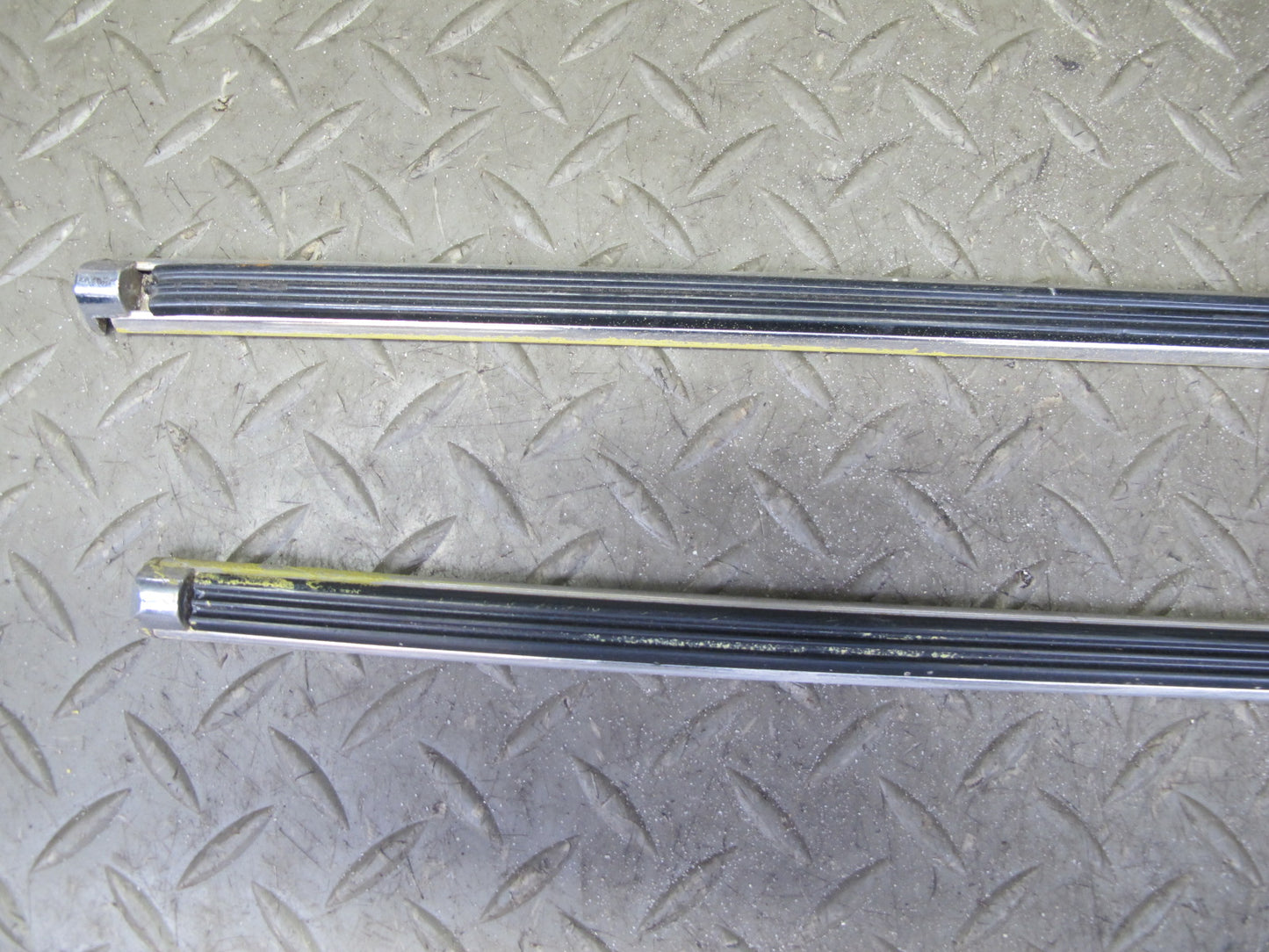 77-78 Datsun S30 280Z 2+2 Right Fender Door Quarter Chrome Trim Molding Set OEM