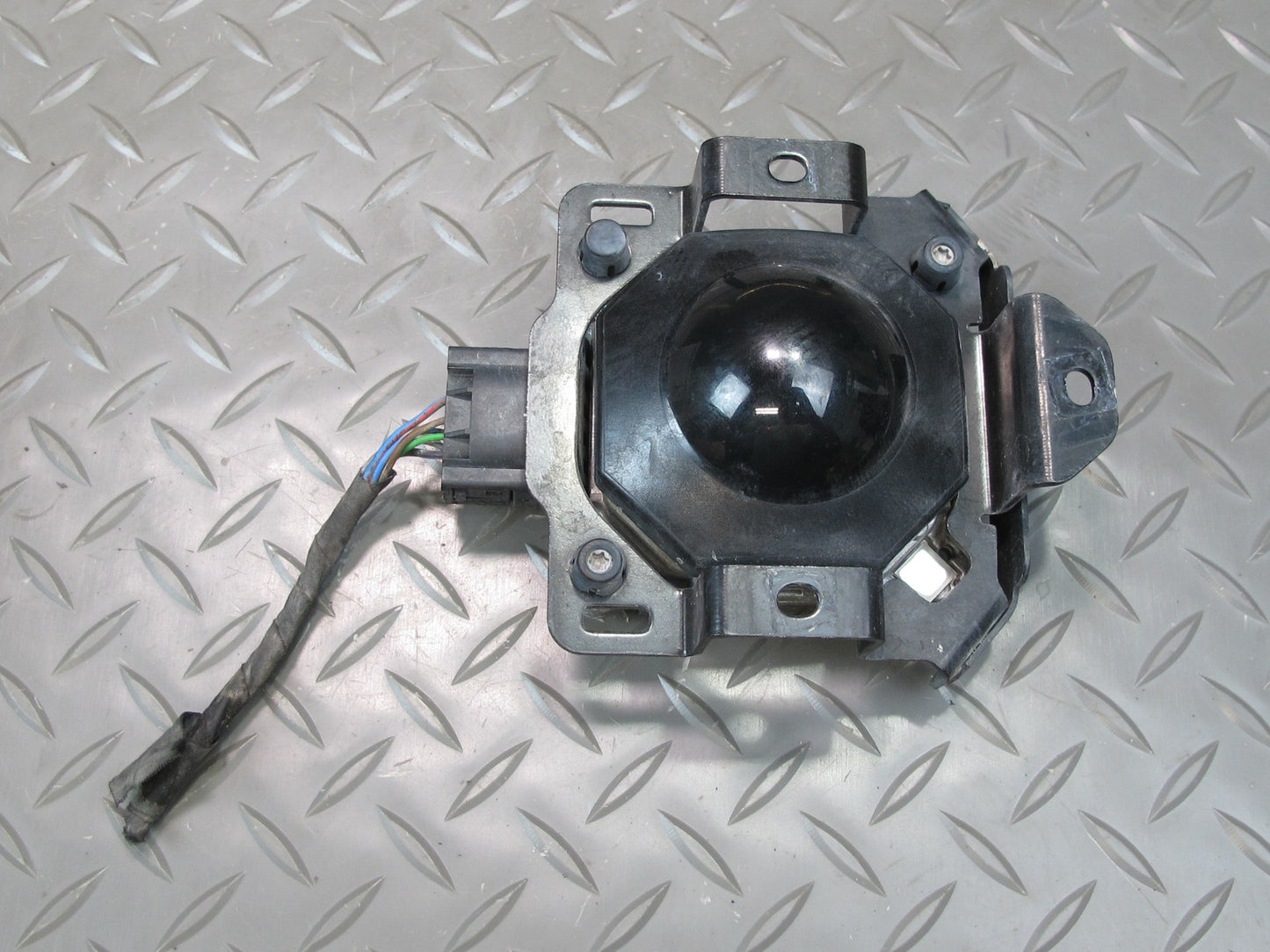 2017-2020 Maserati Levante M161 Adaptive Cruise Control Radar Distance Sensor