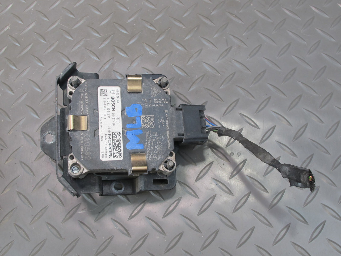 2017-2020 Maserati Levante M161 Adaptive Cruise Control Radar Distance Sensor