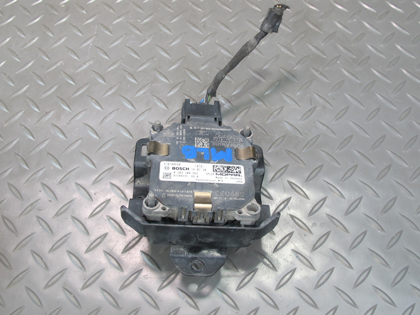 2017-2020 Maserati Levante M161 Adaptive Cruise Control Radar Distance Sensor