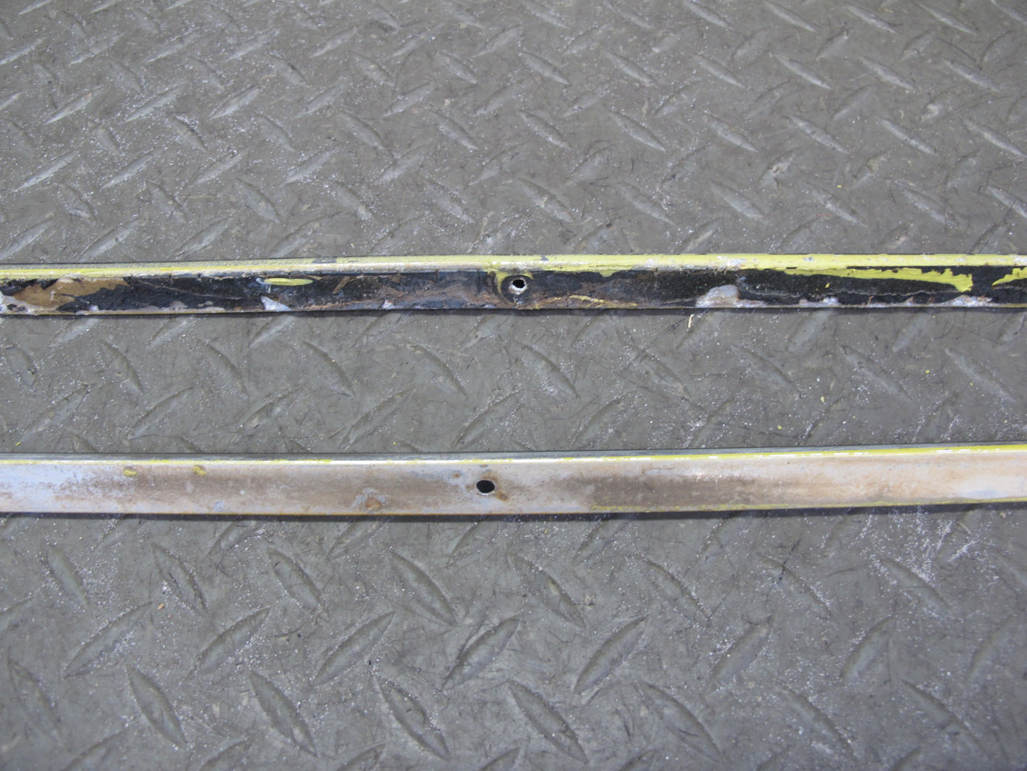 77-78 Datsun S30 280Z 2+2 Left Fender Door Quarter Chrome Trim Molding Set OEM