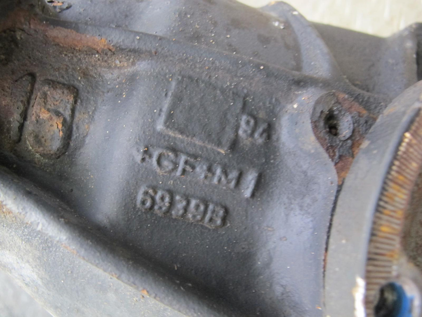 1995 Mercedes W124 E300D 3.0L Diesel Rear Differential Carrier 2.87 Ratio OEM