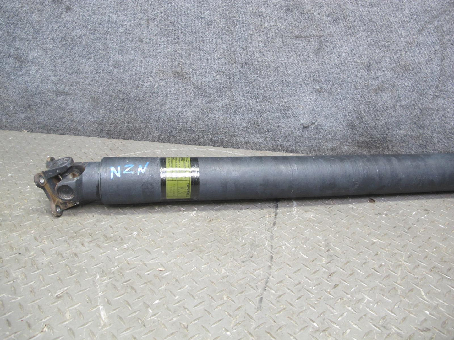 09-20 Nissan Z34 370Z M/T Rear Propeller Drive Shaft Driveshaft 98K Miles OEM