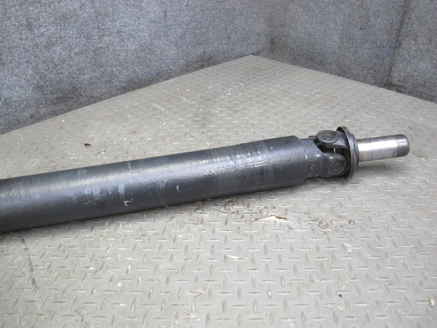 09-20 Nissan Z34 370Z M/T Rear Propeller Drive Shaft Driveshaft 98K Miles OEM