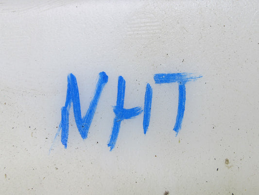 2008 Hummer H2 Front Windshield Wiper Washer Fluid Reservoir Bottle Tank