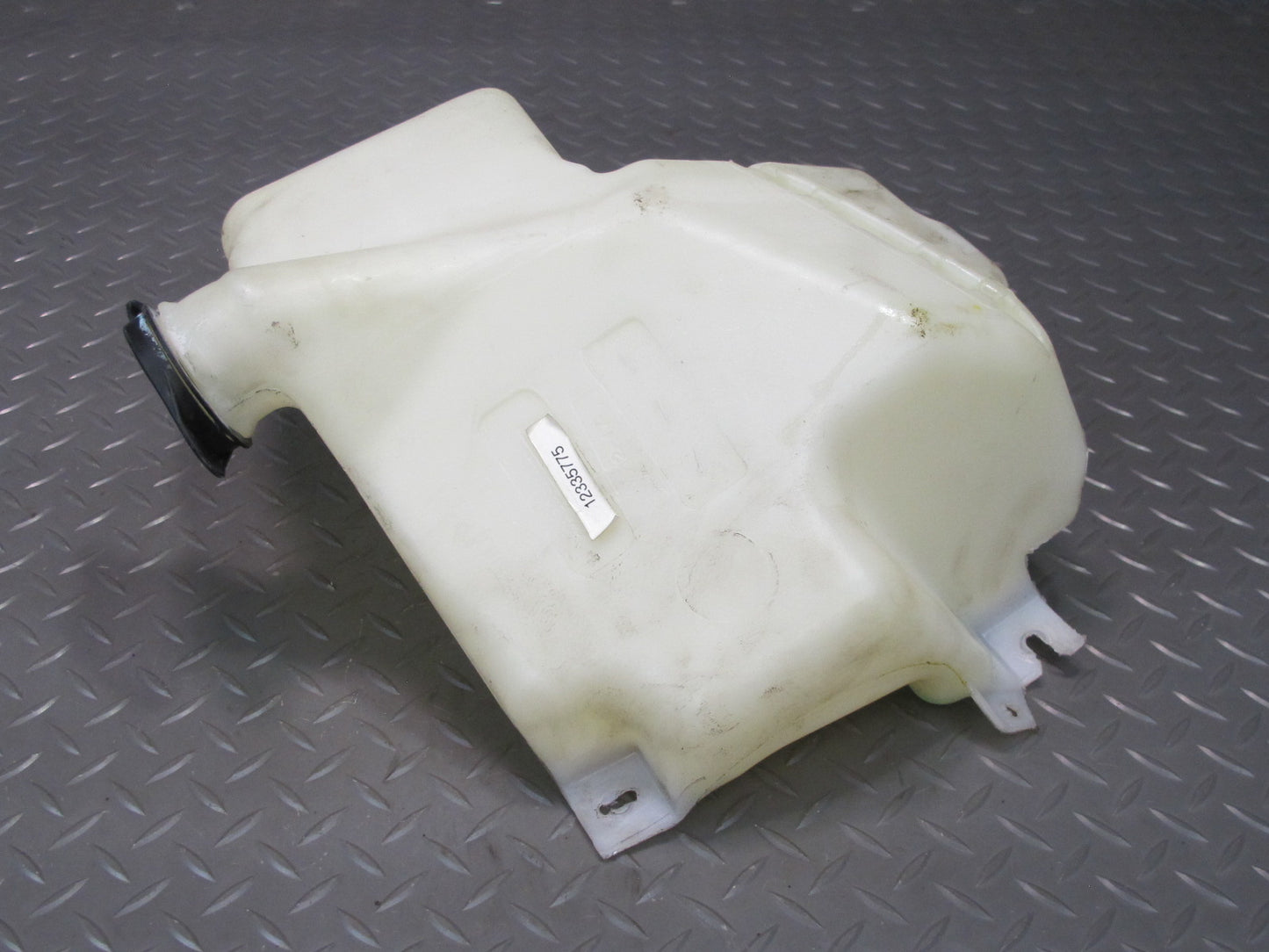 2008 Hummer H2 Front Windshield Wiper Washer Fluid Reservoir Bottle Tank