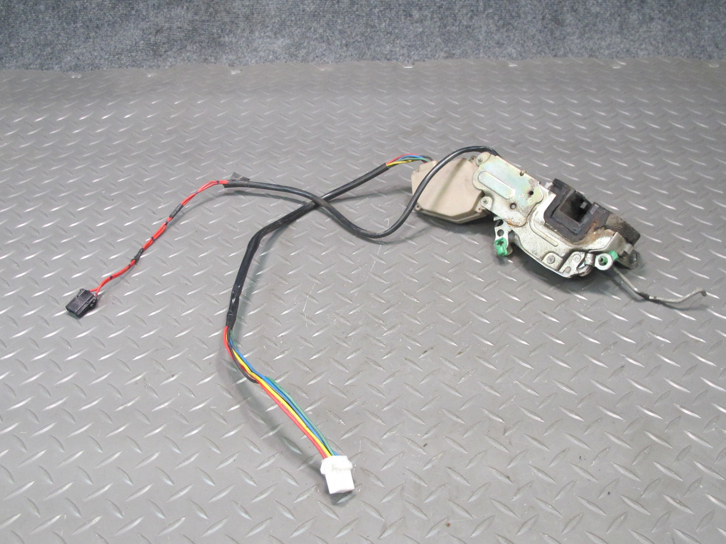 90-91 Nissan Z32 300ZX 2+2 Left Driver Door Lock Latch Actuator OEM