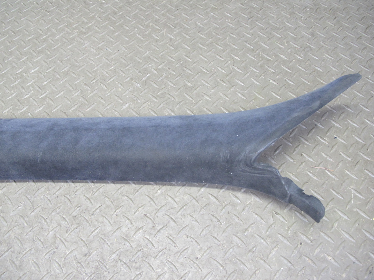 11-18 Porsche Cayenne 958 Front Right & Left Side A Pillar Trim Cover Panel Set