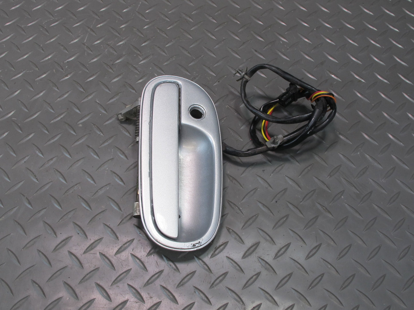 90-91 Nissan Z32 300ZX Set of 2 Left & Right Door Exterior Handle Silver OEM