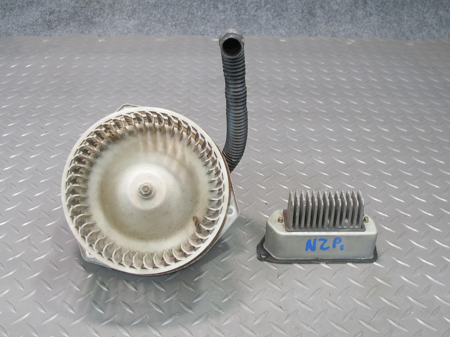90-93 Nissan Z32 300ZX A/C Heater Blower Motor Fan w Resistor OEM
