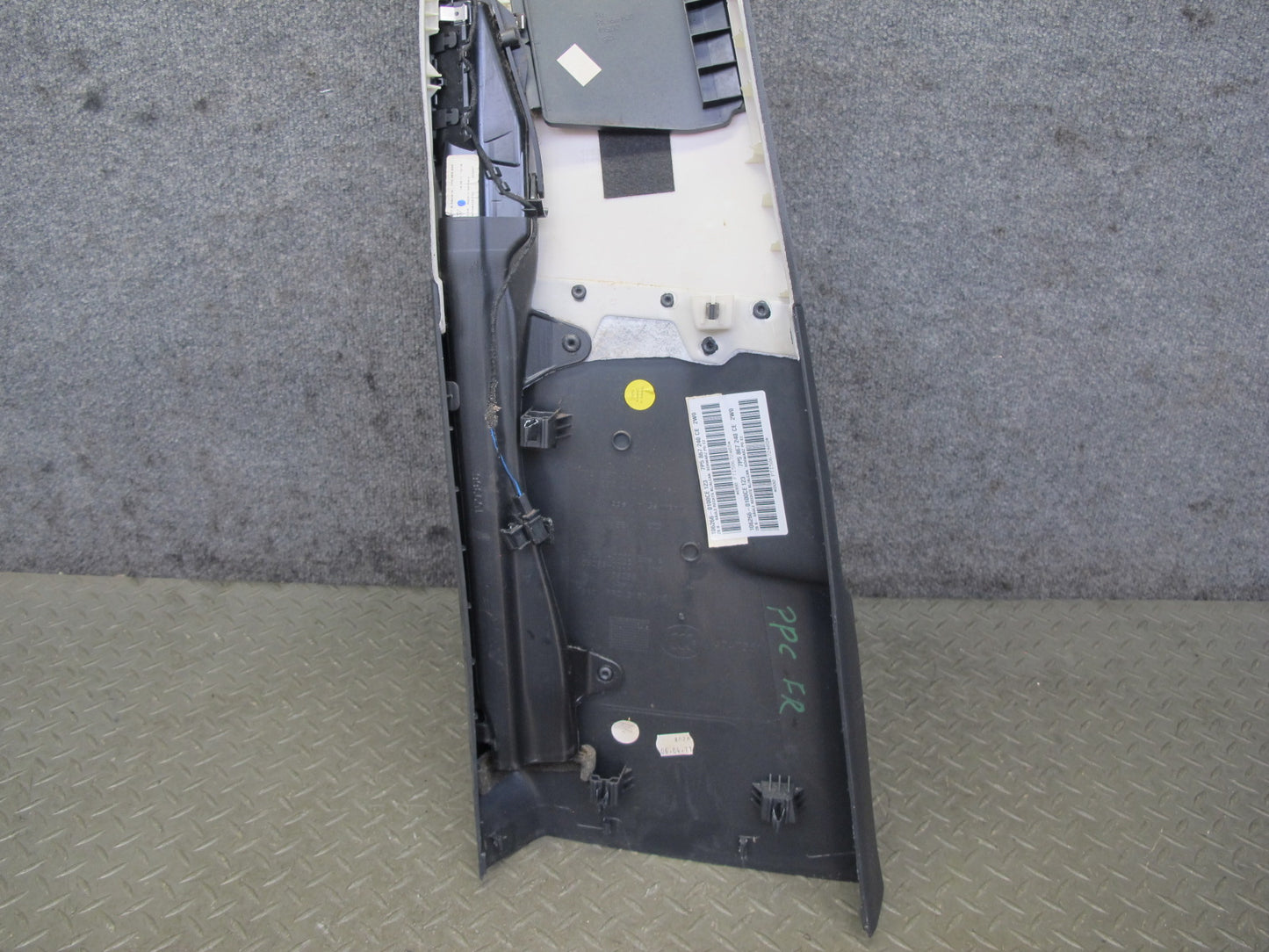 11-18 Porsche Cayenne 958 Right Left Side Upper B Pillar Trim Cover Panel Set