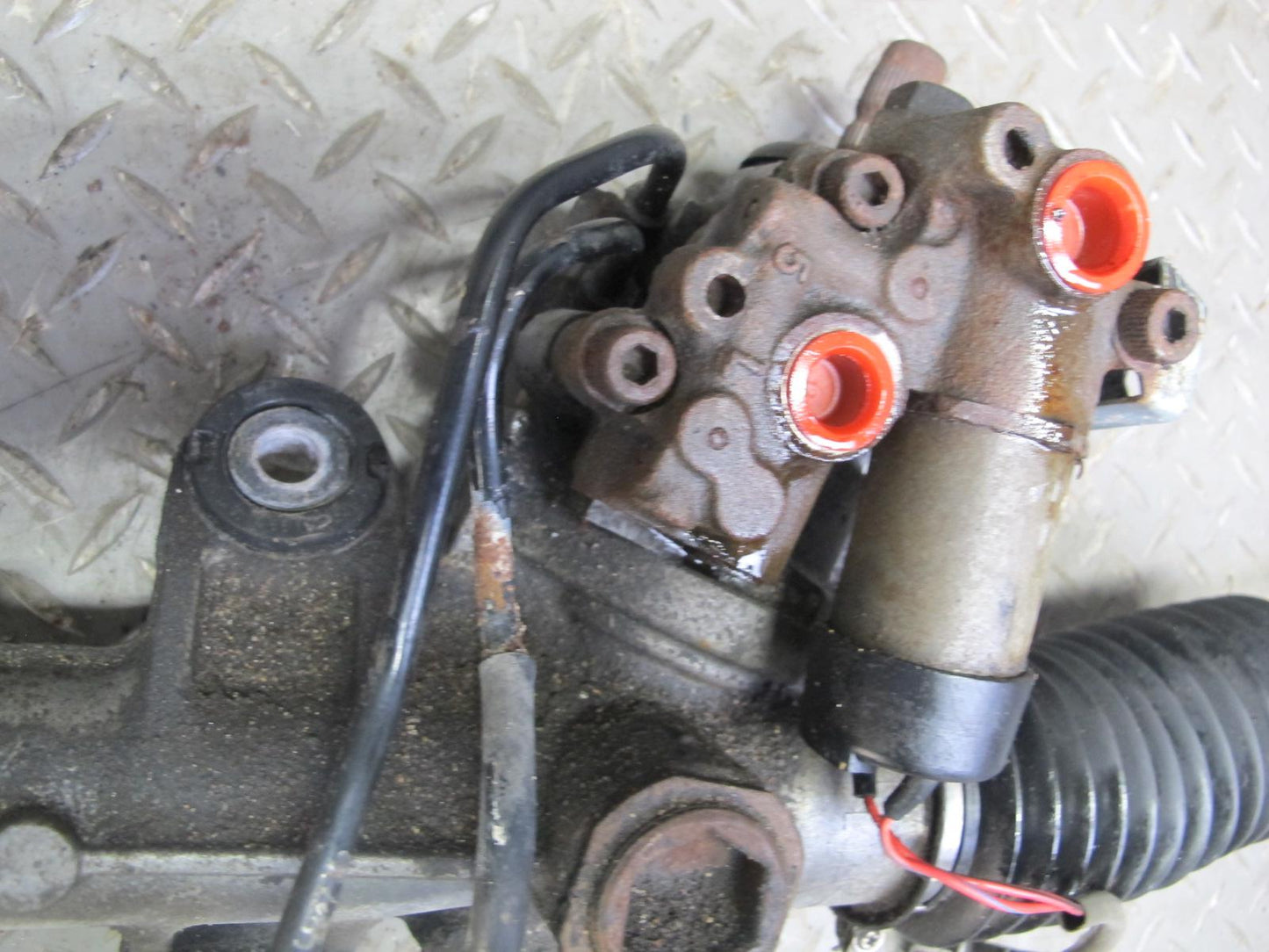 92-94 Lexus UZZ30L SC300 SC400 Power Steering Rack & Pinion OEM