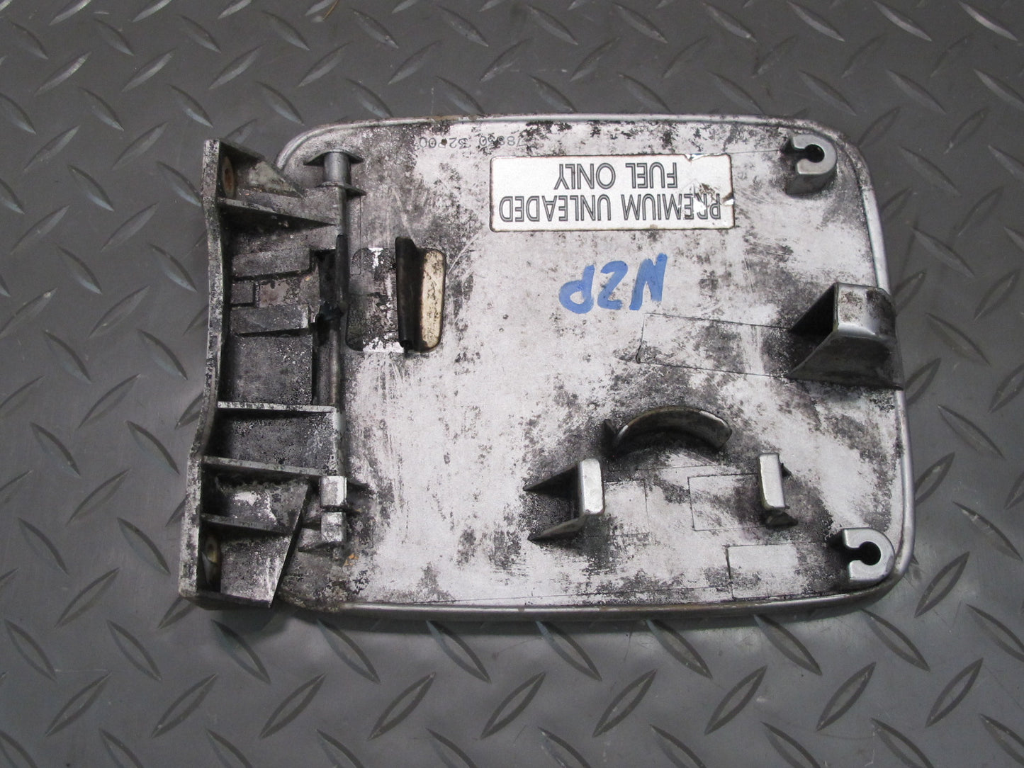 90-96 Nissan Z32 300ZX 2+2 Fuel Filler Door Lid Cover Silver Metallic OEM