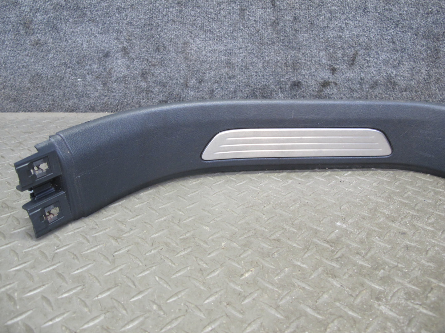 11-18 Porsche Cayenne 958 Right Left Side B Pillar Lower Trim Cover Panel Set