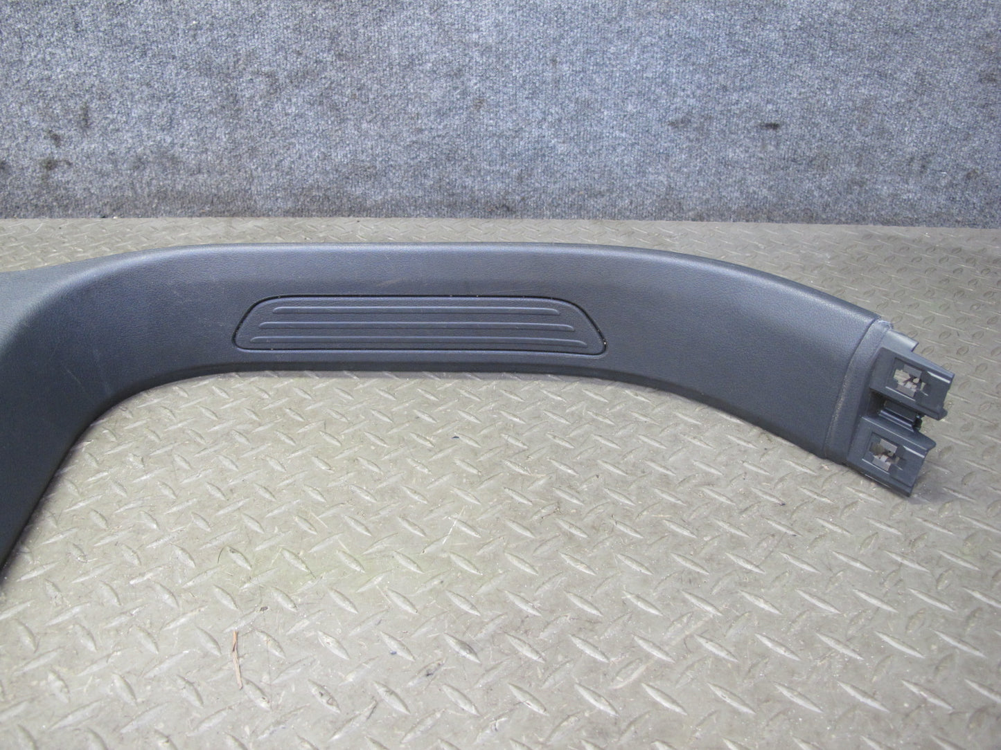 11-18 Porsche Cayenne 958 Right Left Side B Pillar Lower Trim Cover Panel Set