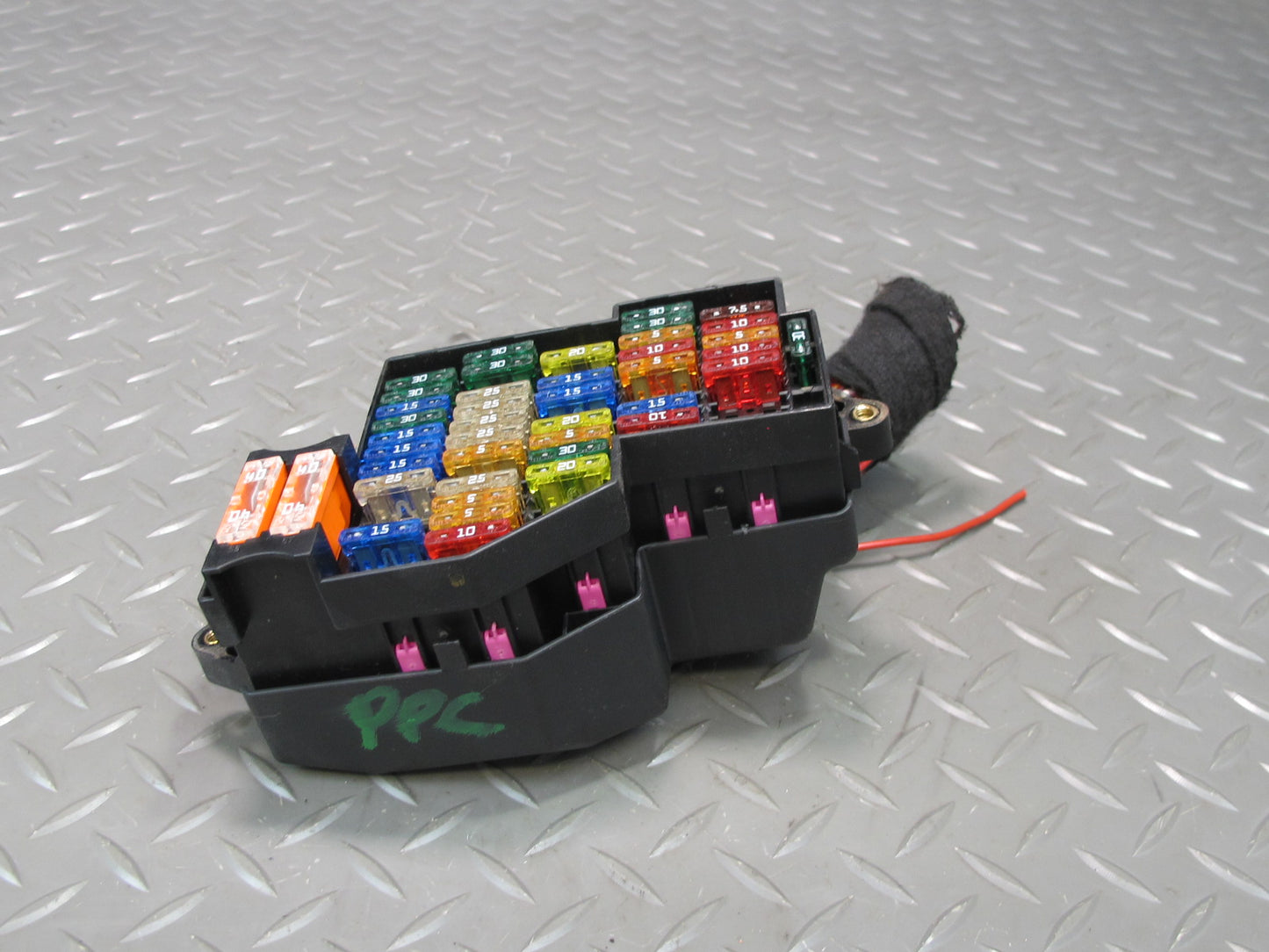 2011-2018 Porsche Cayenne 958 Right Side Dash Fuse Relay Junction Box Module