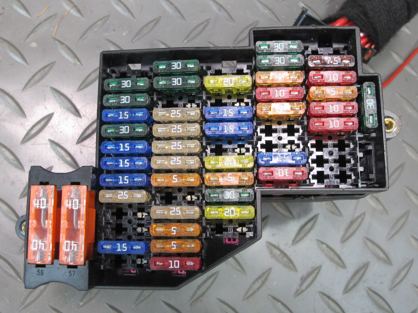 2011-2018 Porsche Cayenne 958 Right Side Dash Fuse Relay Junction Box Module