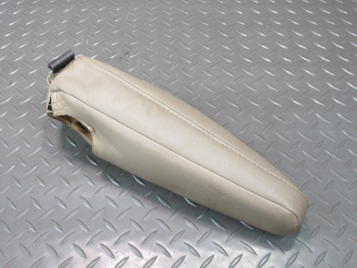 1998-2002 Lexus J100 LX470 Front Left Driver Side Seat Arm Rest Cover Ivory