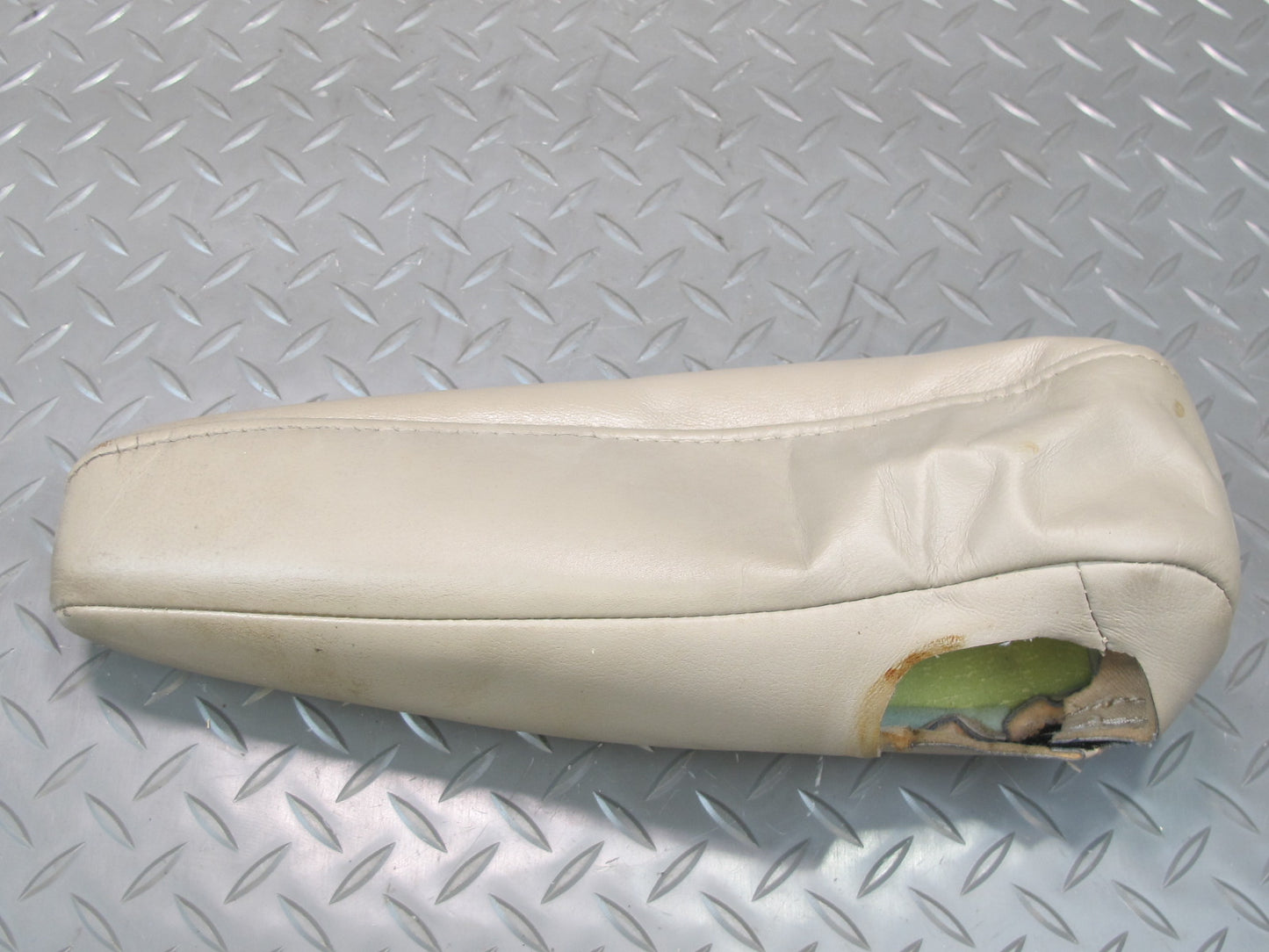 1998-2002 Lexus J100 LX470 Front Left Driver Side Seat Arm Rest Cover Ivory