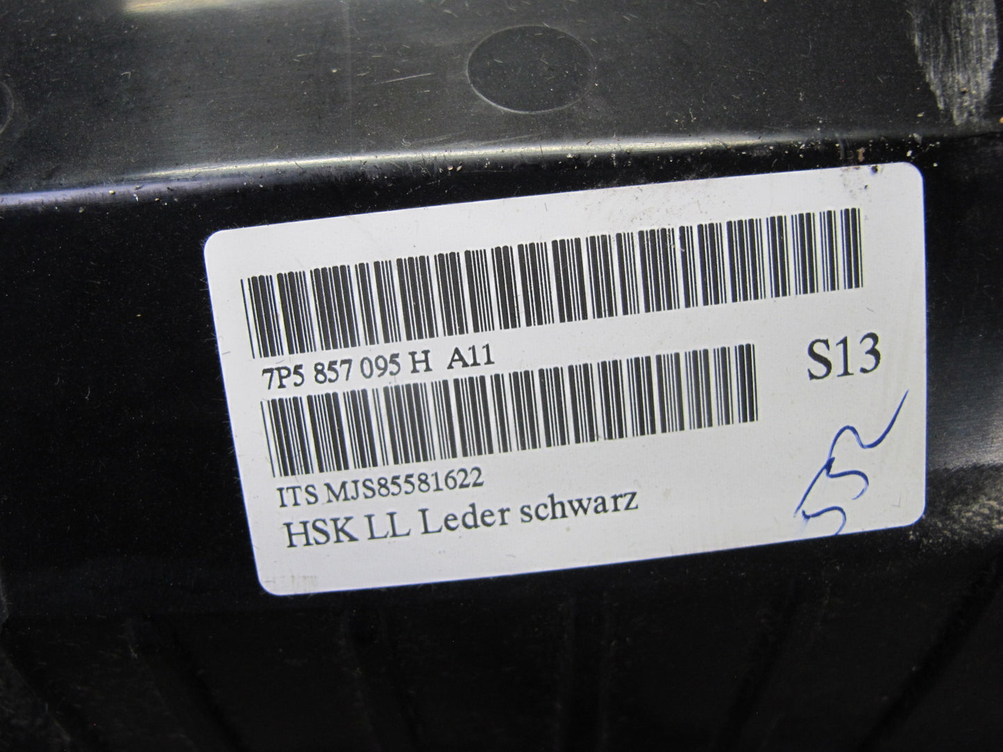 2011-2018 Porsche Cayenne 958 Front Right Dash Glove Box Compartment Storage