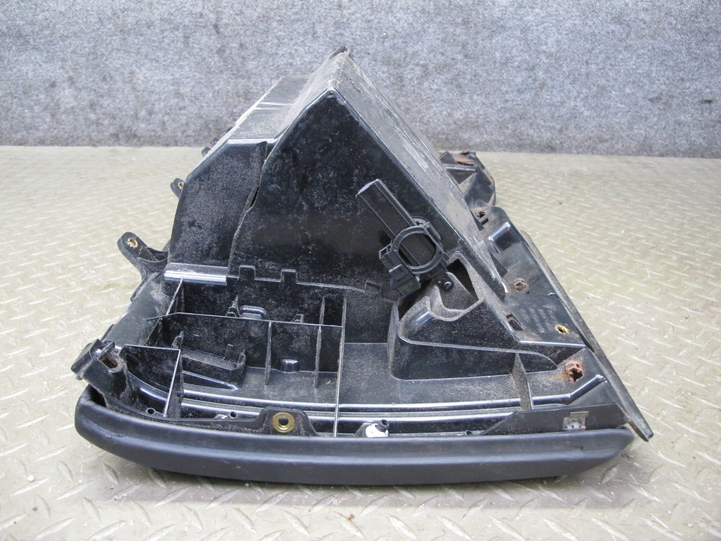 2011-2018 Porsche Cayenne 958 Front Right Dash Glove Box Compartment Storage