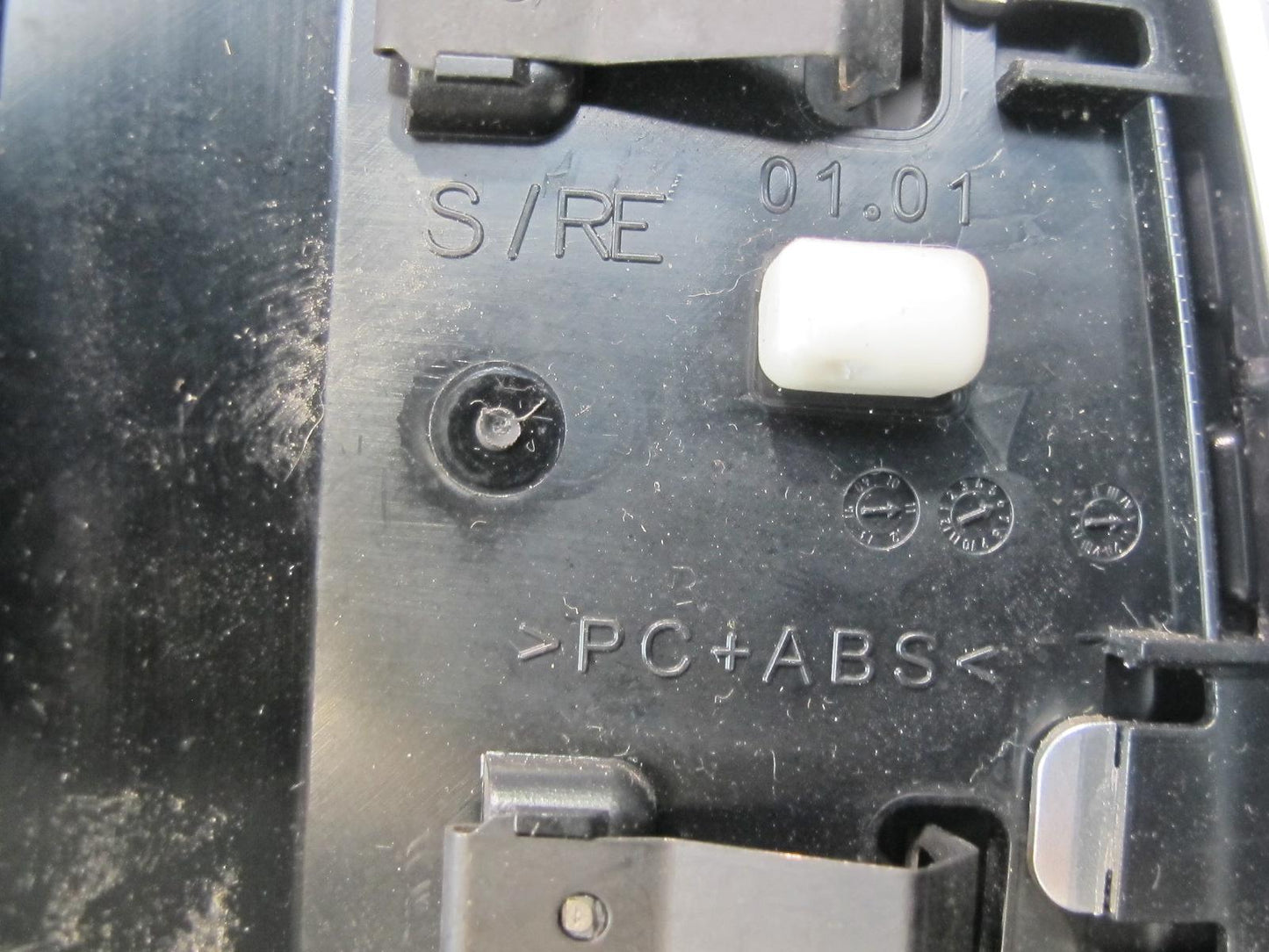 2011-2018 Porsche Cayenne 958 Front Right Side Dash A/C Air Vent Heater Grille