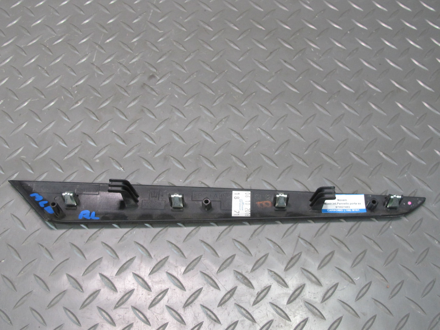 17-20 Maserati Levante M161 Front Rear Door Left & Right Trim Cover Carbon Set