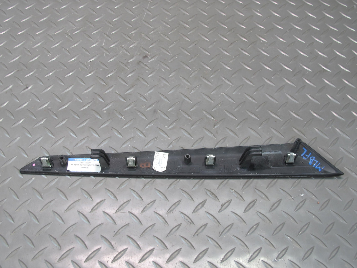 17-20 Maserati Levante M161 Front Rear Door Left & Right Trim Cover Carbon Set