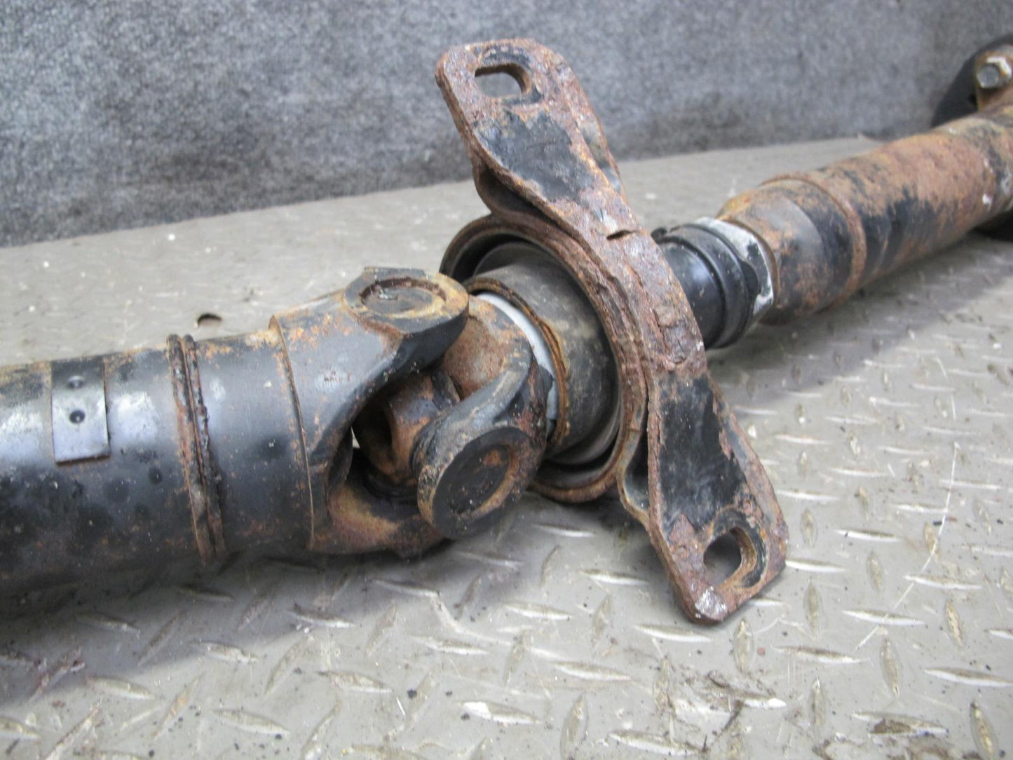 92-97 Lexus UZZ30L SC400 A/T Rear Drive Shaft Driveshaft OEM