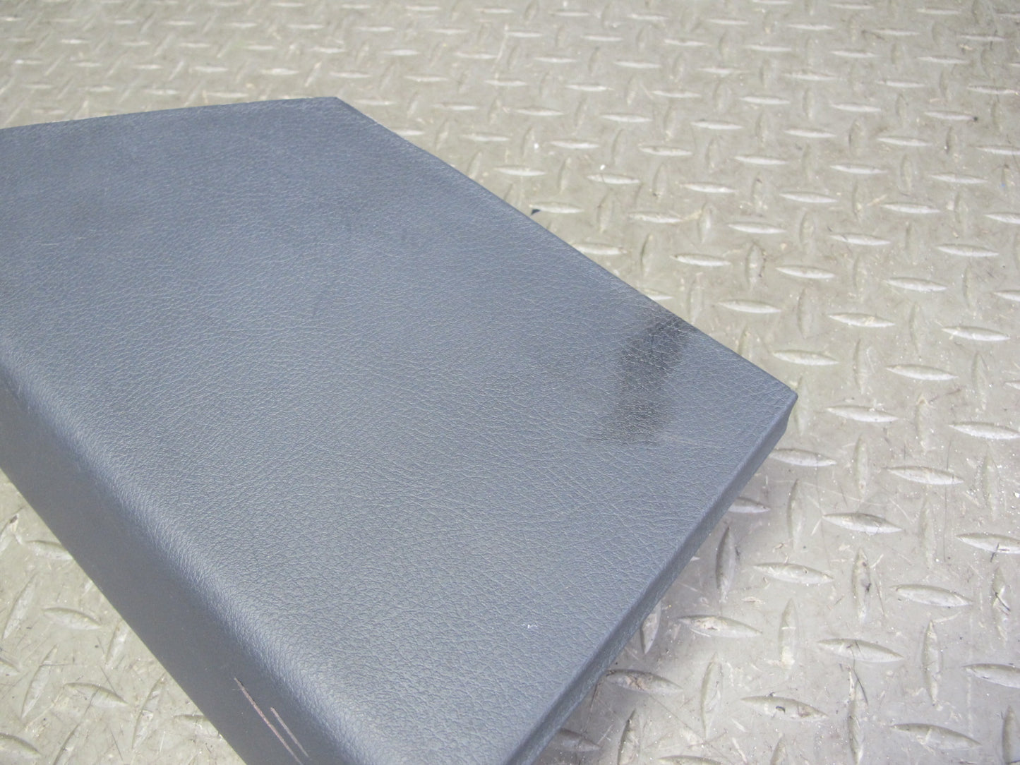 2011-2018 Porsche Cayenne 958 Front Left & Right Sill Scuff Plate Kick Panel Set