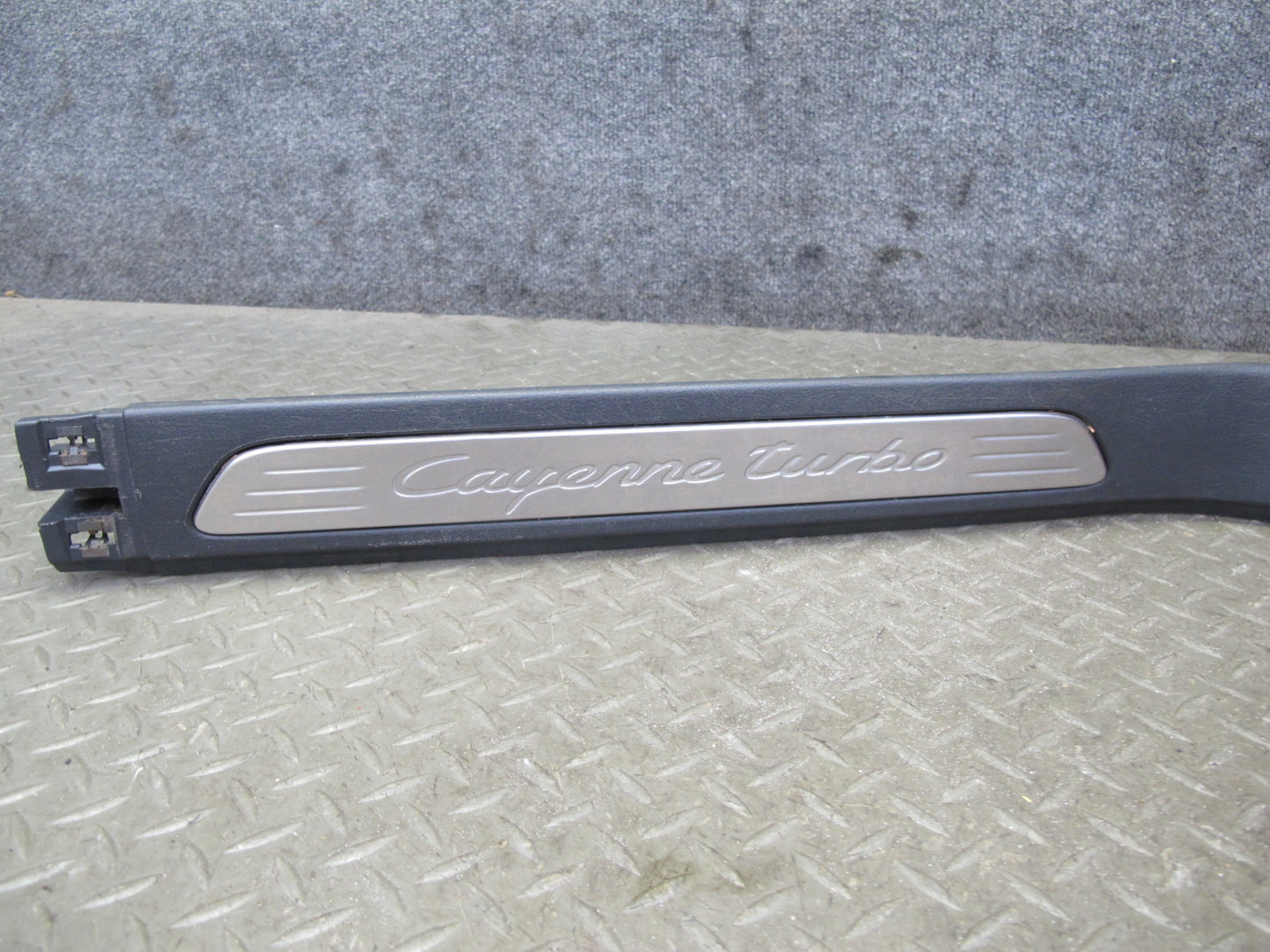 2011-2018 Porsche Cayenne 958 Front Left & Right Sill Scuff Plate Kick Panel Set