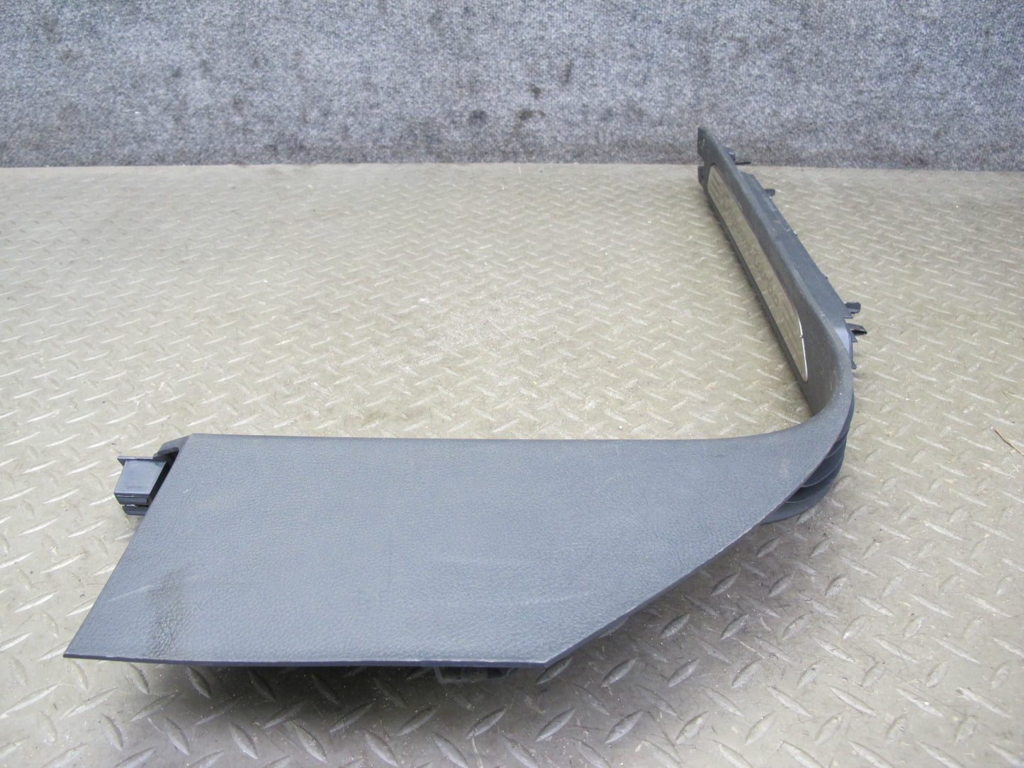 2011-2018 Porsche Cayenne 958 Front Left & Right Sill Scuff Plate Kick Panel Set