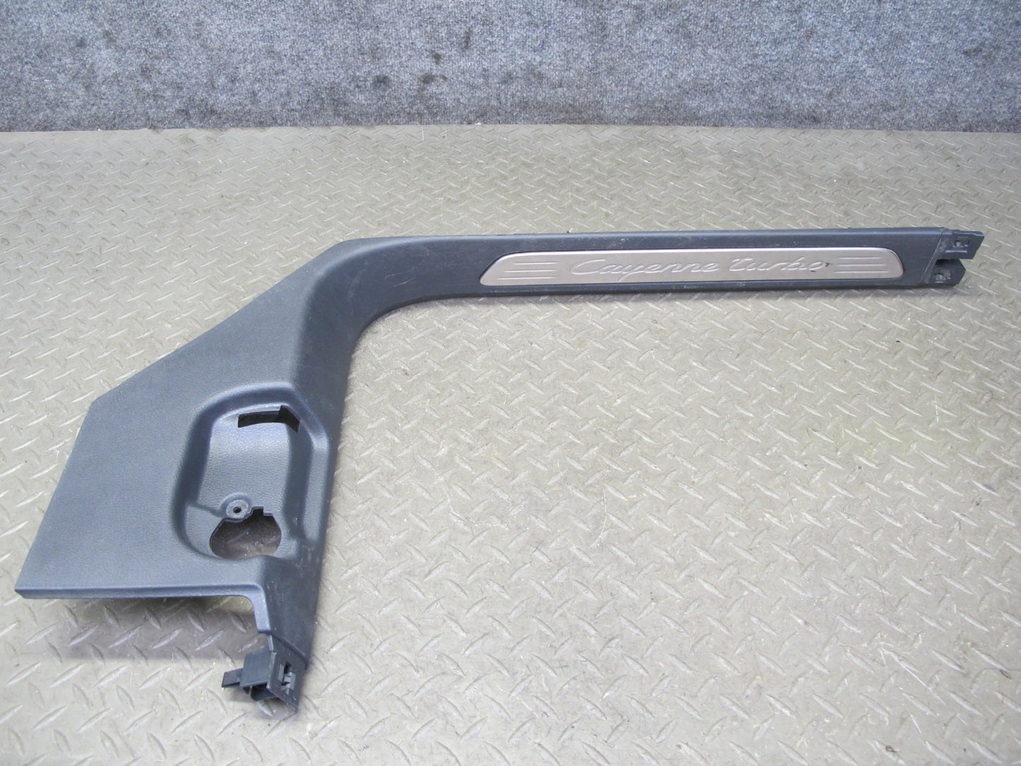 2011-2018 Porsche Cayenne 958 Front Left & Right Sill Scuff Plate Kick Panel Set