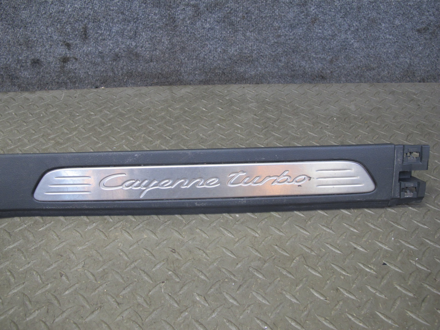 2011-2018 Porsche Cayenne 958 Front Left & Right Sill Scuff Plate Kick Panel Set