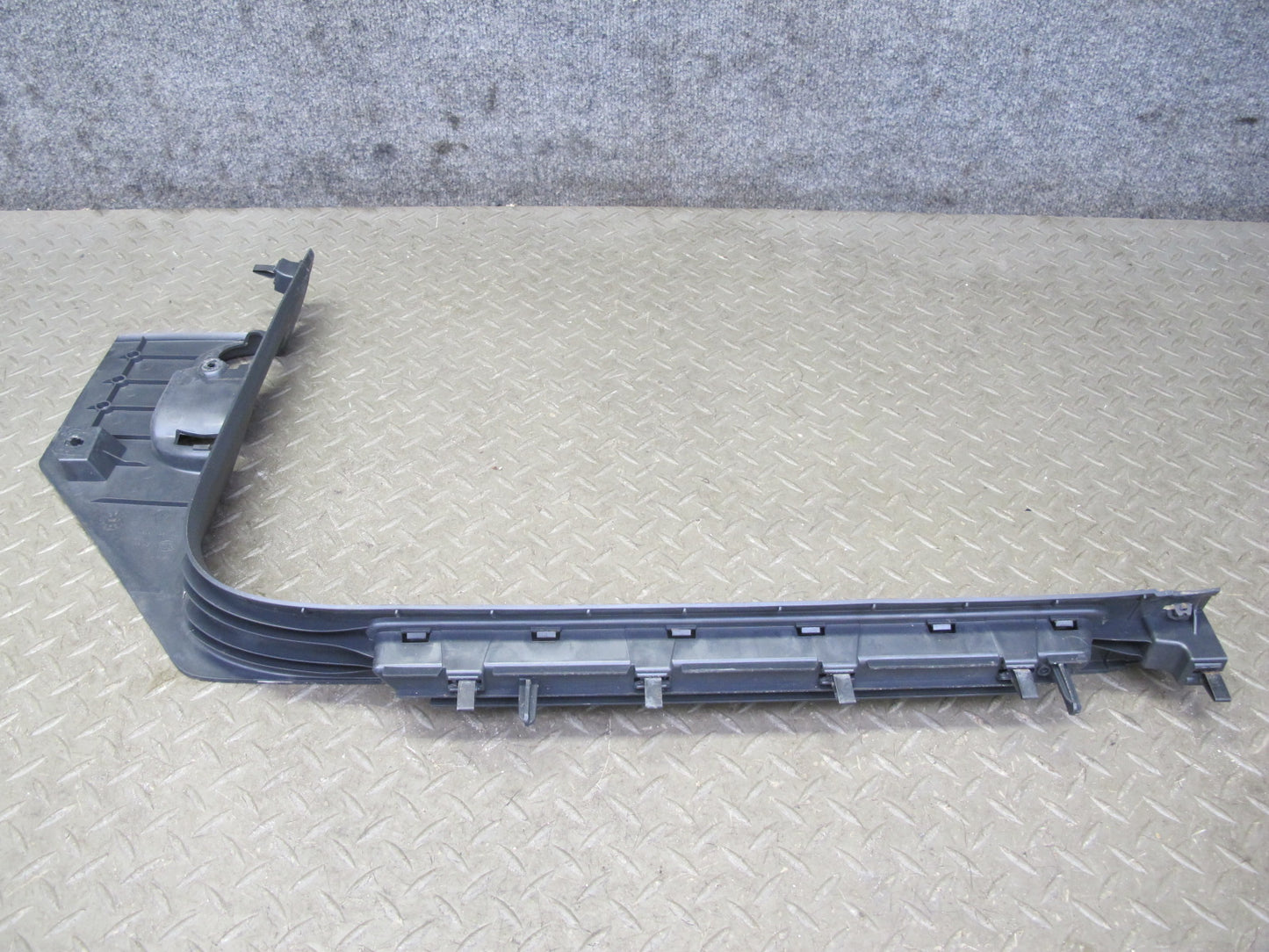 2011-2018 Porsche Cayenne 958 Front Left & Right Sill Scuff Plate Kick Panel Set