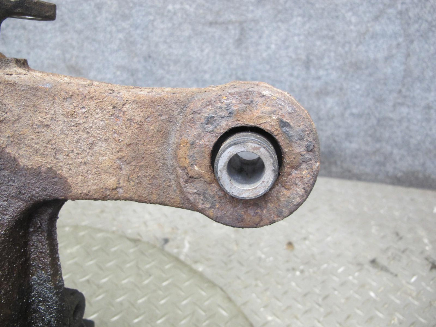 92-97 Lexus UZZ30L SC400 Rear Axle Differential Carrier 3.92 Ratio OEM