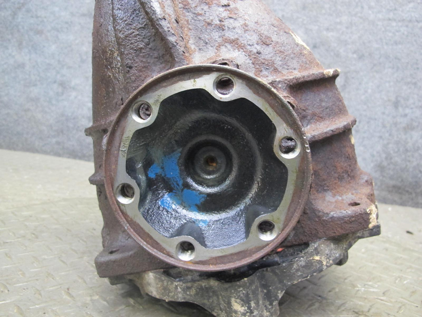 92-97 Lexus UZZ30L SC400 Rear Axle Differential Carrier 3.92 Ratio OEM