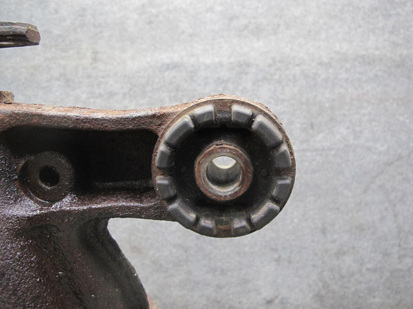 92-97 Lexus UZZ30L SC400 Rear Axle Differential Carrier 3.92 Ratio OEM