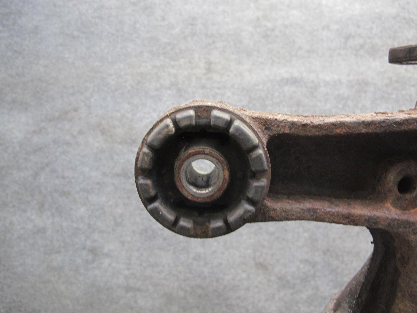 92-97 Lexus UZZ30L SC400 Rear Axle Differential Carrier 3.92 Ratio OEM