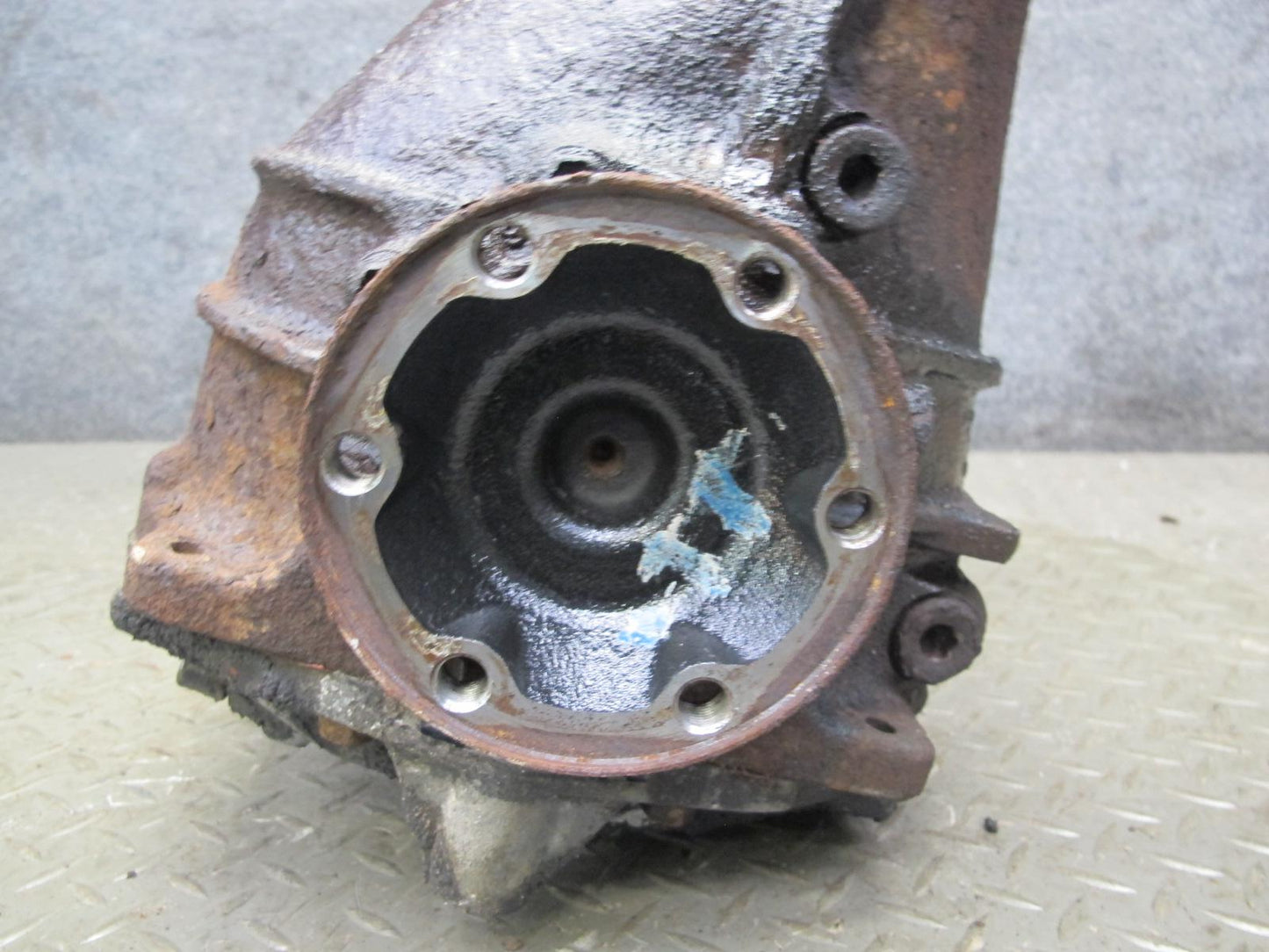 92-97 Lexus UZZ30L SC400 Rear Axle Differential Carrier 3.92 Ratio OEM