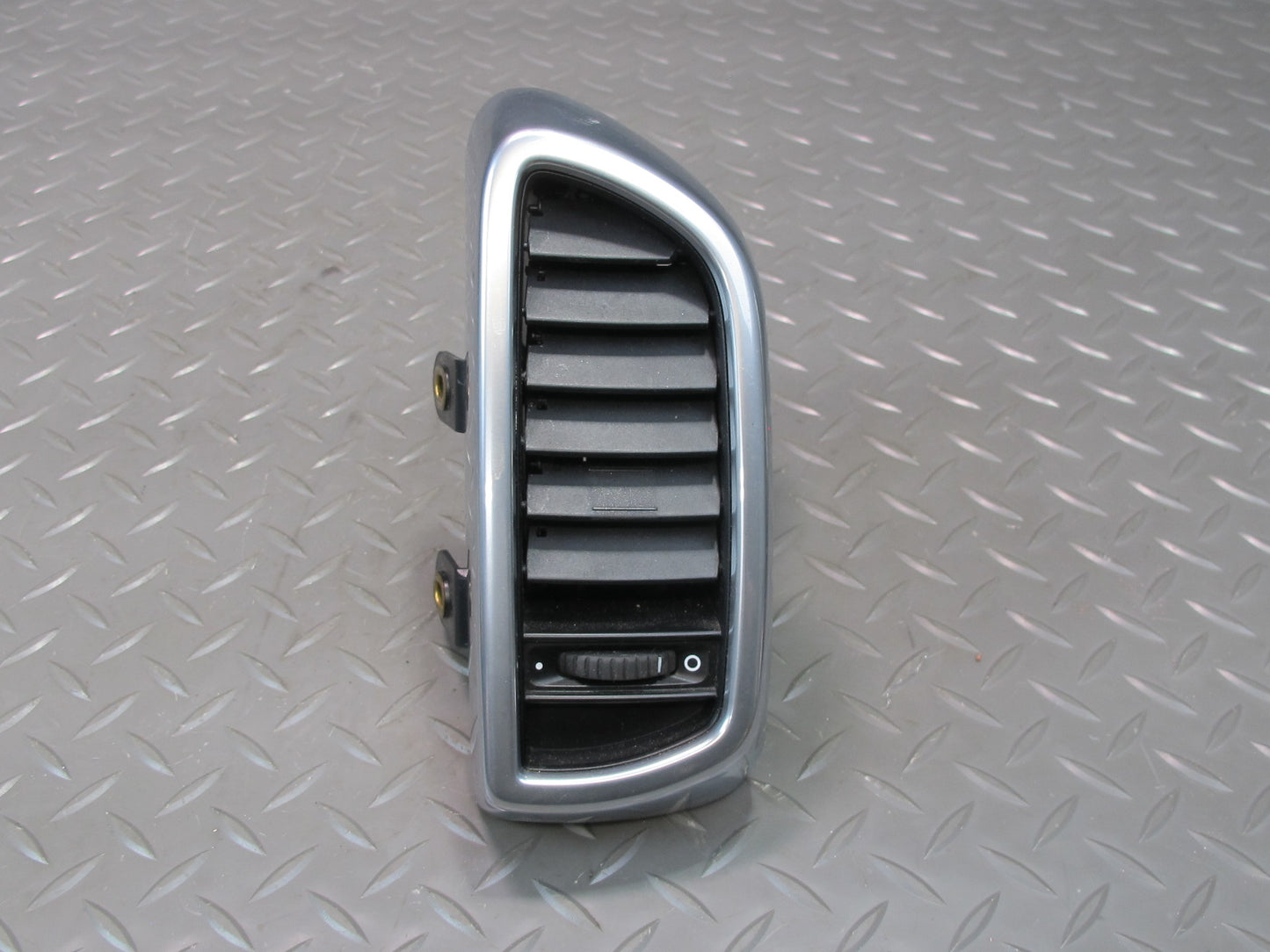 2011-2018 Porsche Cayenne 958 Front Left Side Dash A/C Air Vent Heater Grille