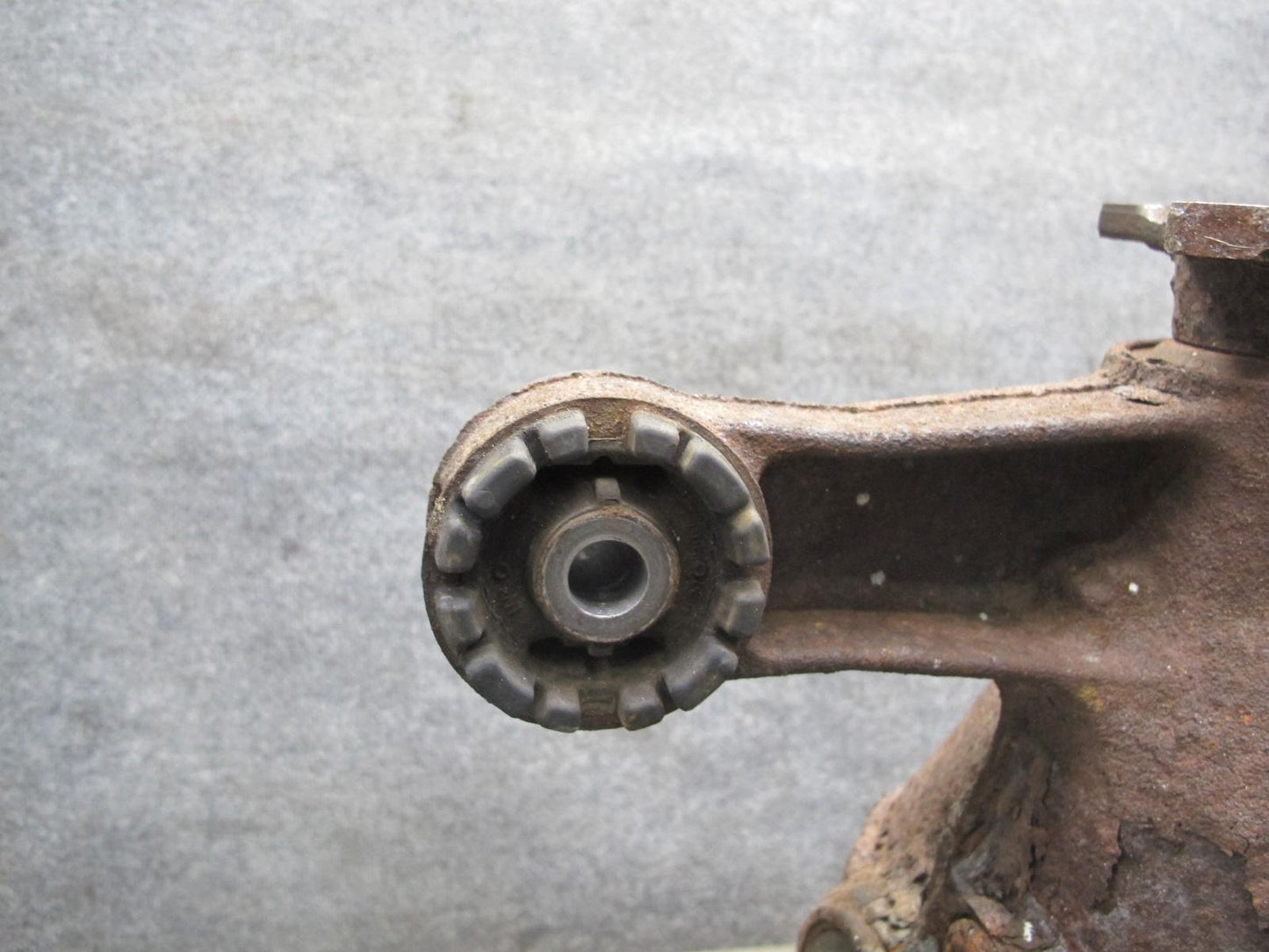 04-06 Lexus UCF30L LS430 Rear Differential Carrier 3.769 Ratio 82k Miles OEM