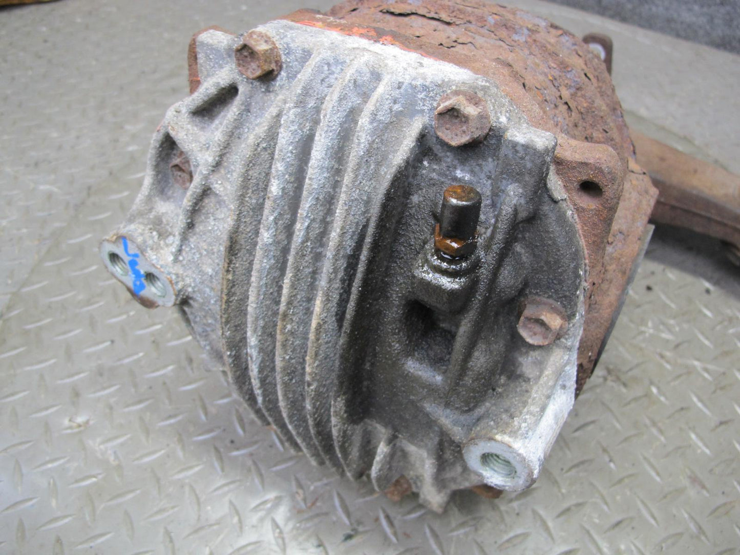 04-06 Lexus UCF30L LS430 Rear Differential Carrier 3.769 Ratio 82k Miles OEM