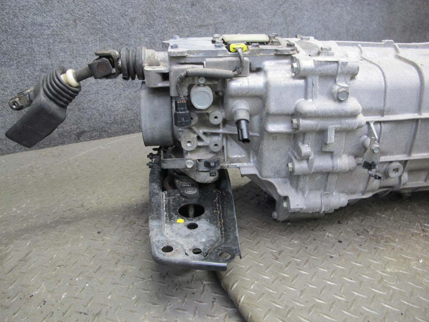 09-20 Nissan Z34 370Z FS6R31A 19" Sport M/T Manual Transmission 98K Miles OEM