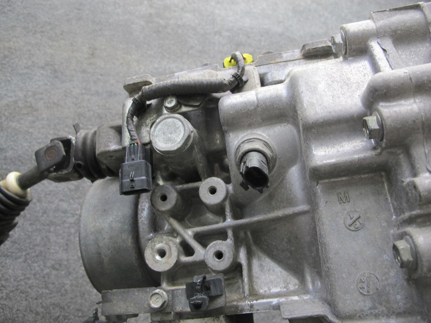 09-20 Nissan Z34 370Z FS6R31A 19" Sport M/T Manual Transmission 98K Miles OEM